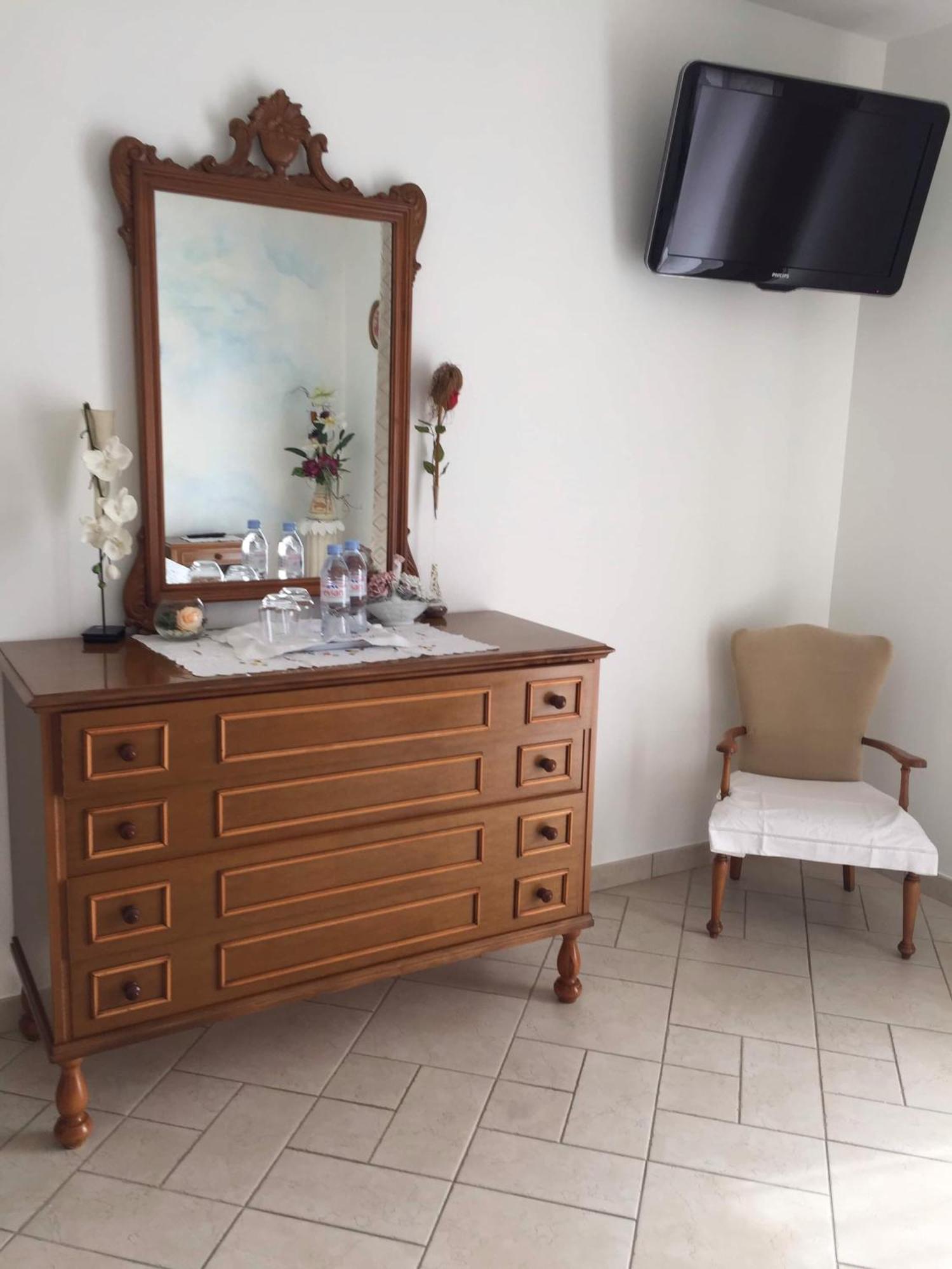 Chambres D'Hotes Chez Coco Saint-Georges-de-Reneins Oda fotoğraf
